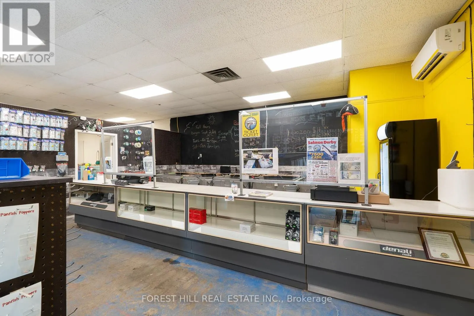 2024 DUFFERIN AVENUE