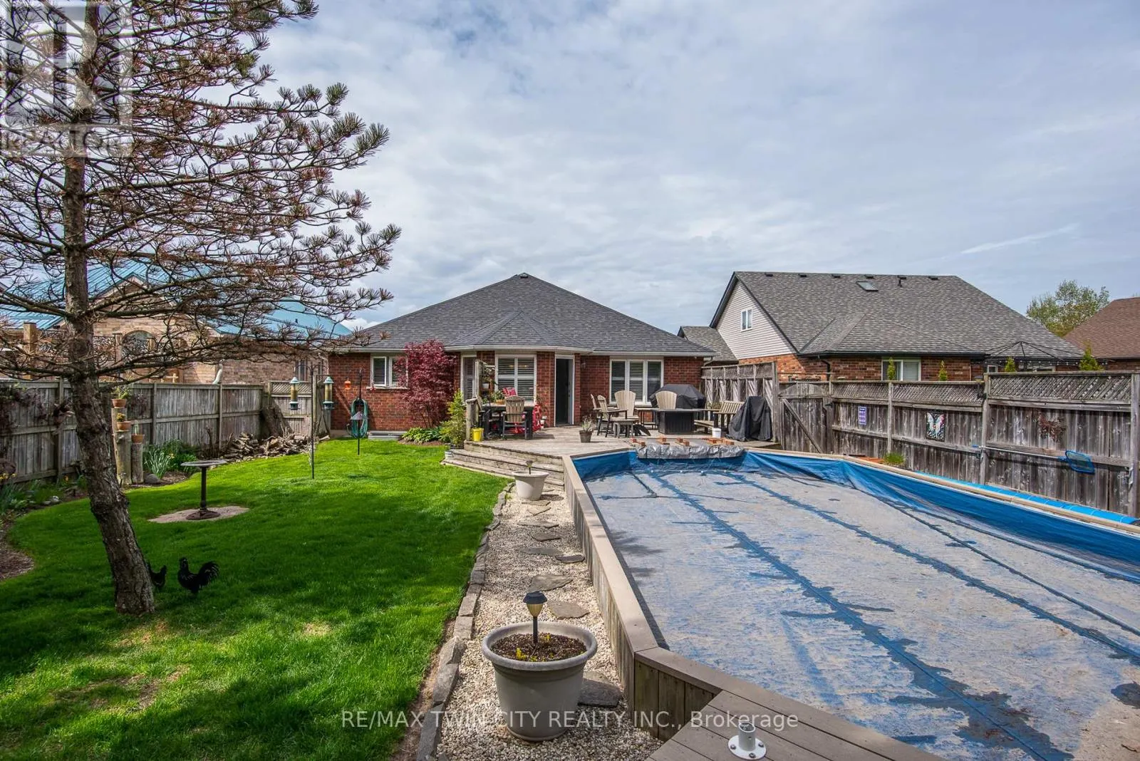 58 ZINKANN CRESCENT