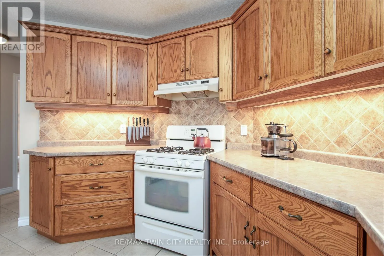 58 ZINKANN CRESCENT