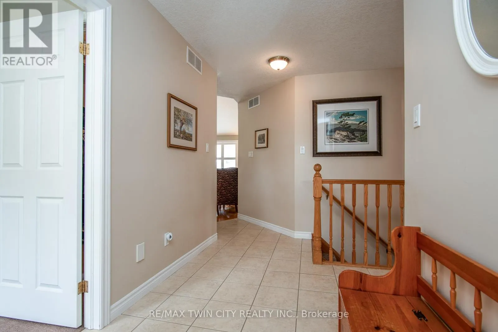58 ZINKANN CRESCENT