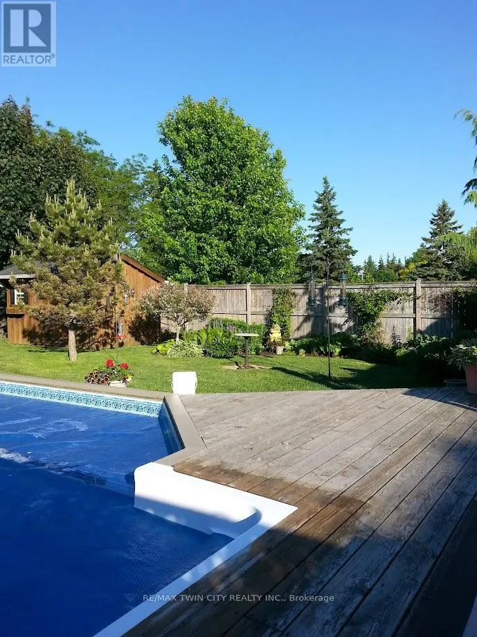 58 ZINKANN CRESCENT