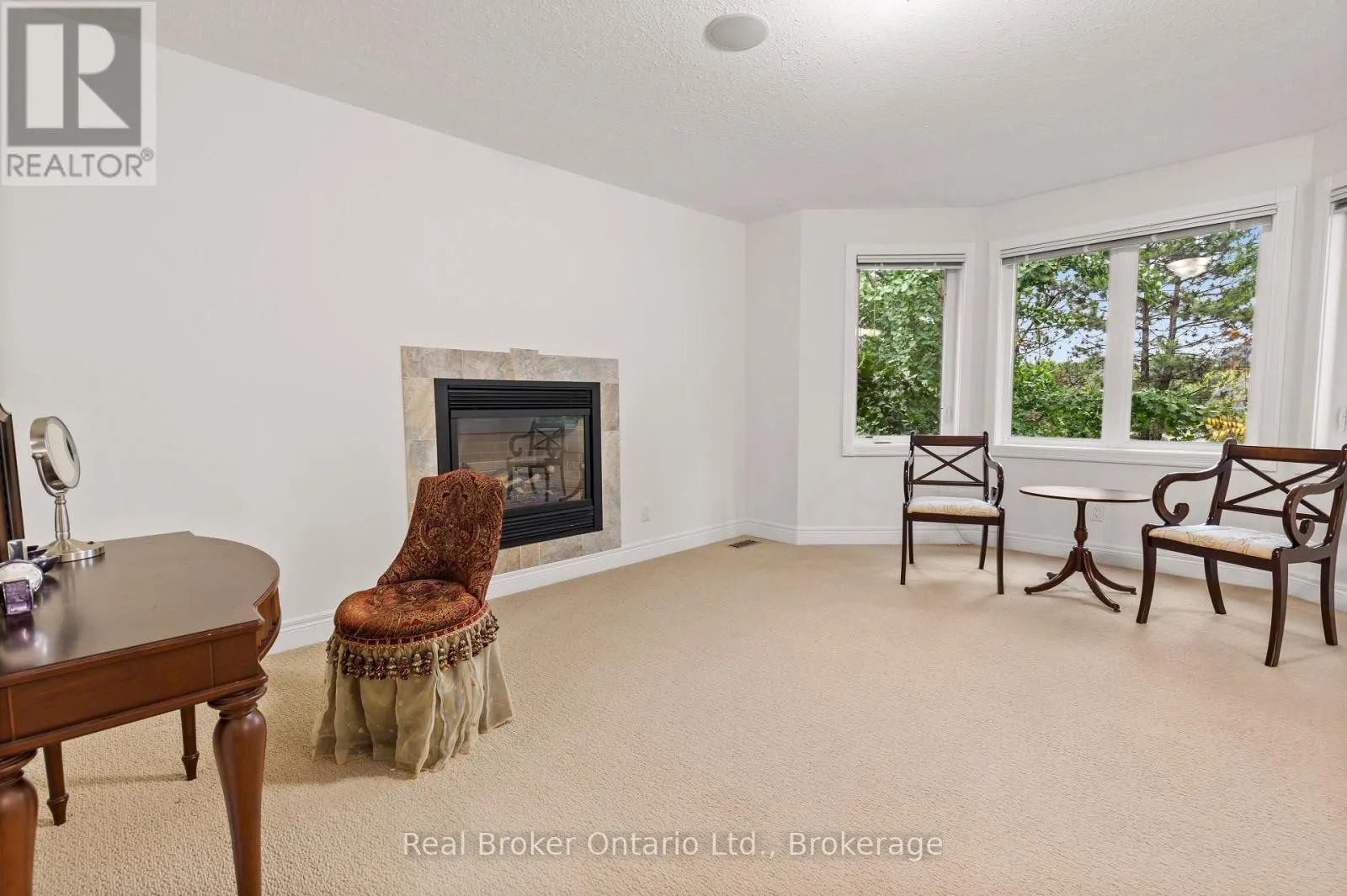 45 PIONEER TOWER CRESCENT