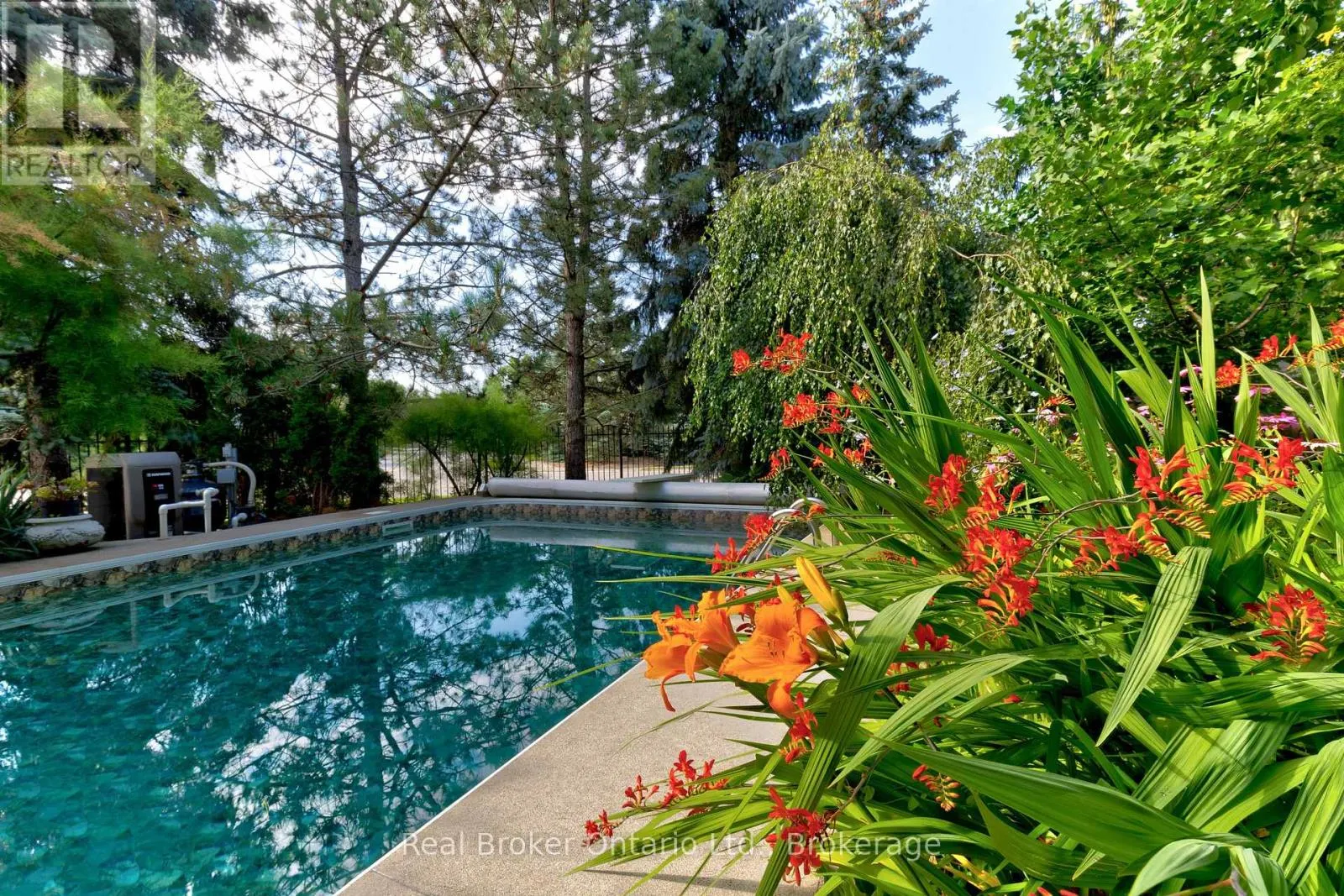 45 PIONEER TOWER CRESCENT