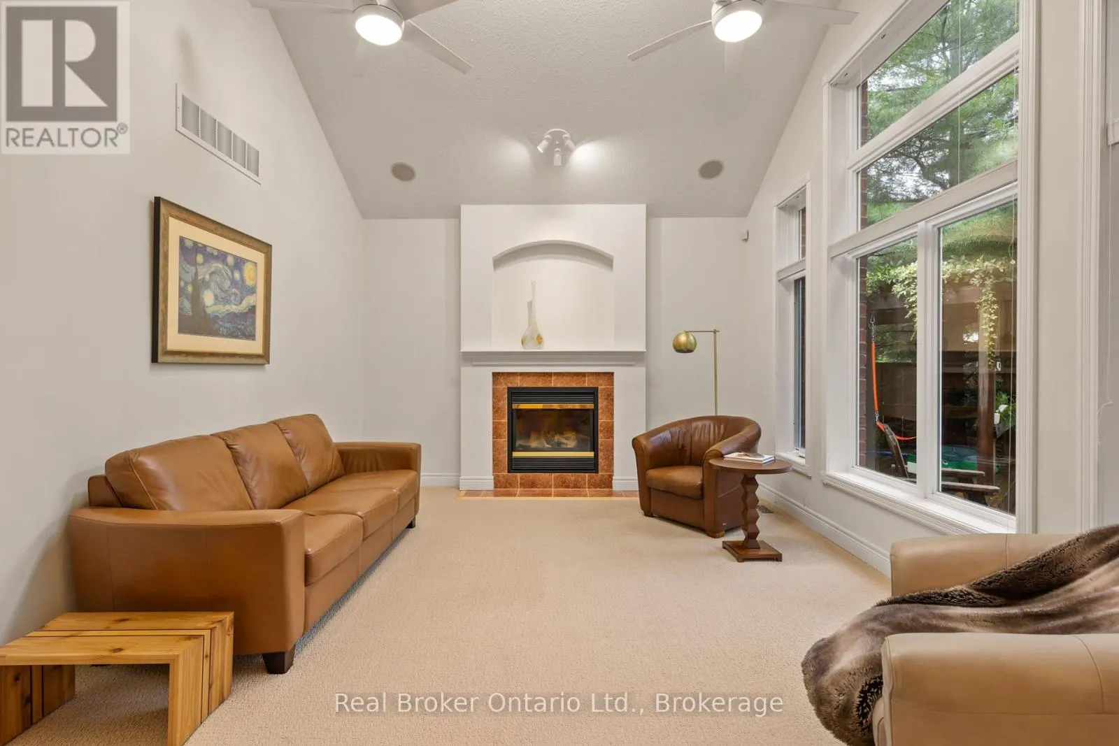 45 PIONEER TOWER CRESCENT