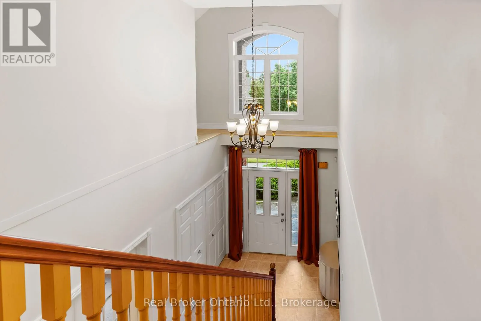 45 PIONEER TOWER CRESCENT