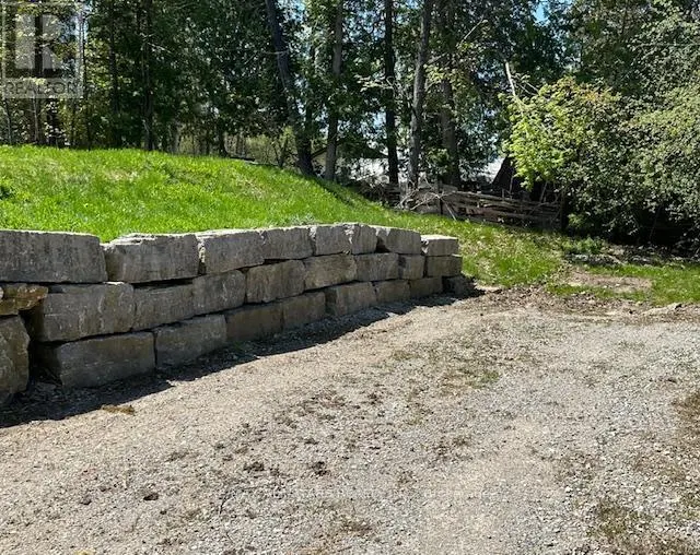 15 MANCHESTER TRAIL