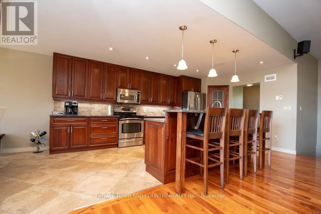 1308 RIVER ROAD