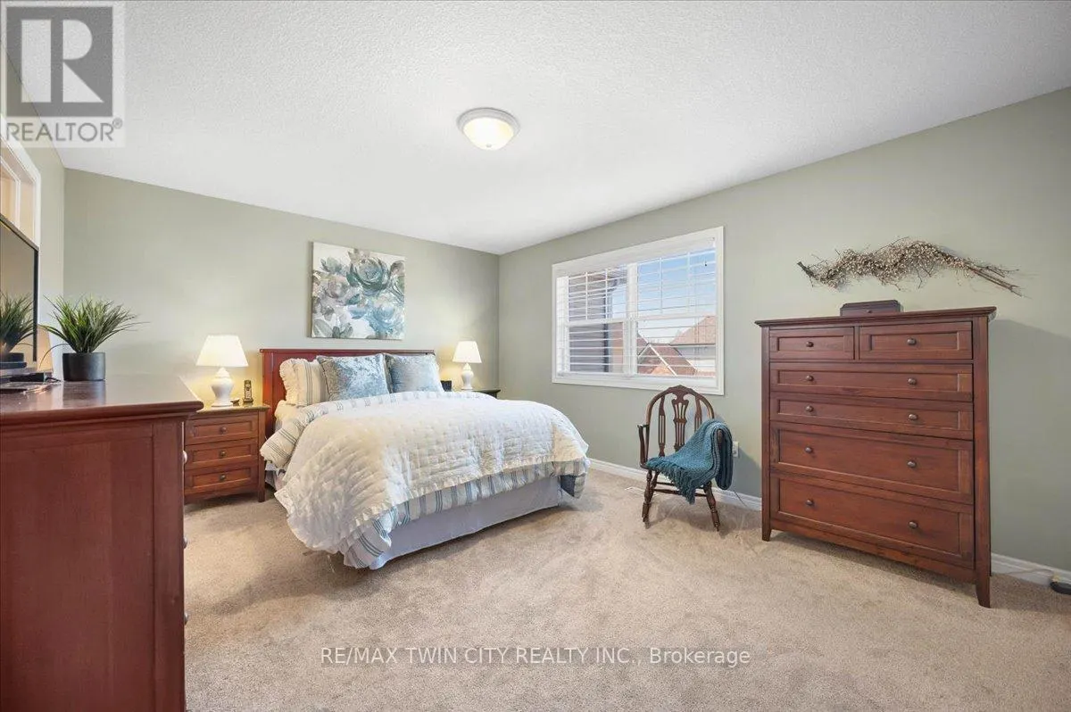 285 DOON SOUTH DRIVE