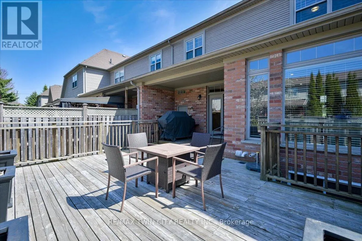 285 DOON SOUTH DRIVE