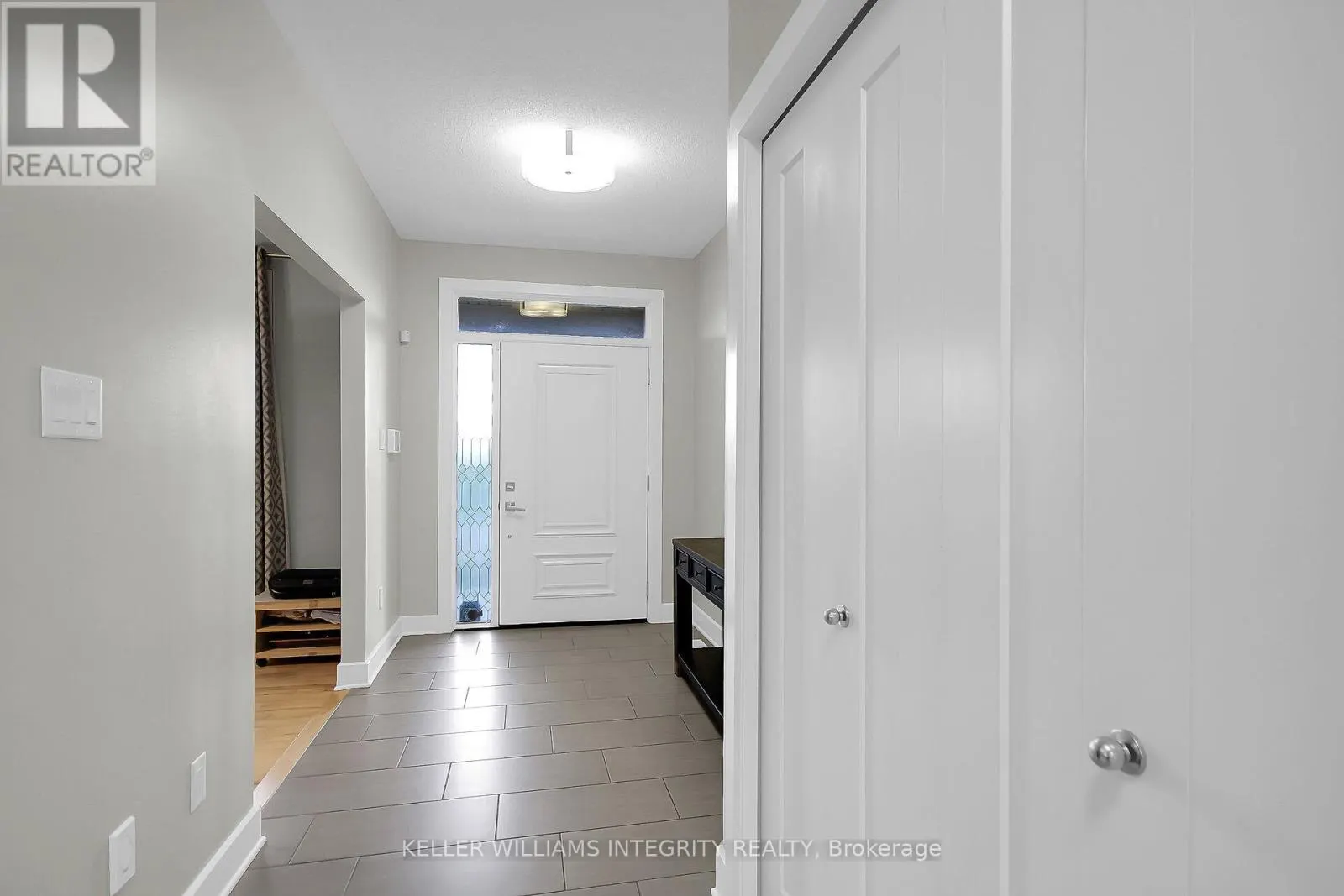 15 YORK CROSSING
