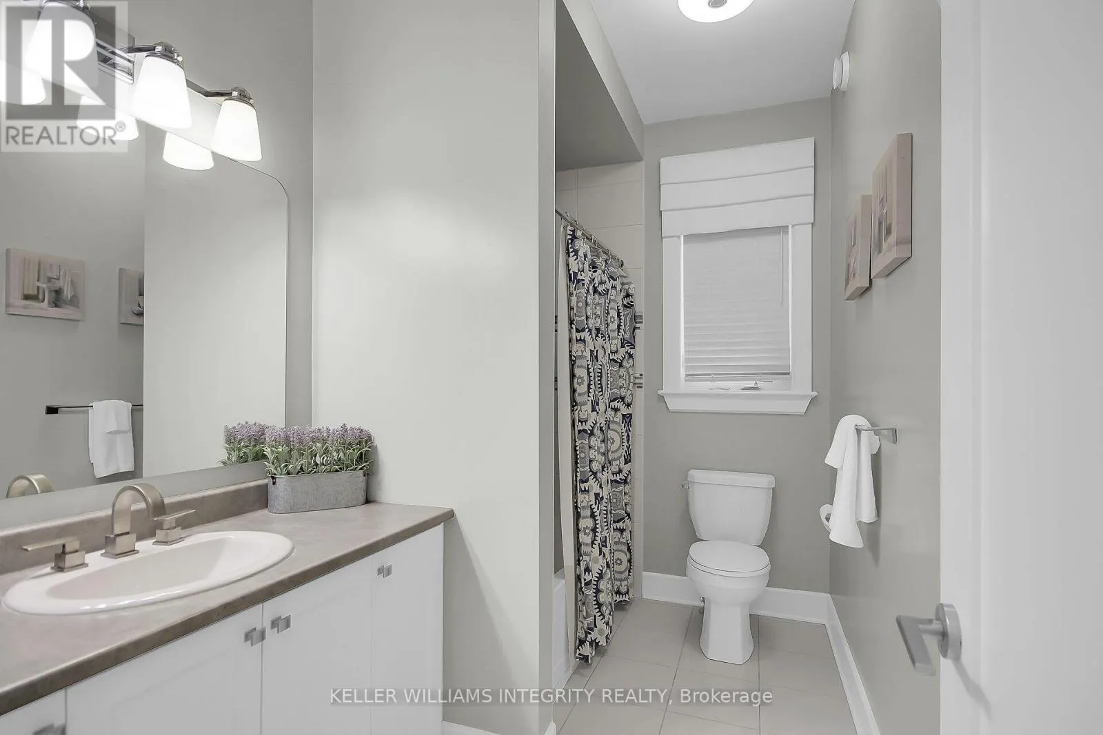15 YORK CROSSING