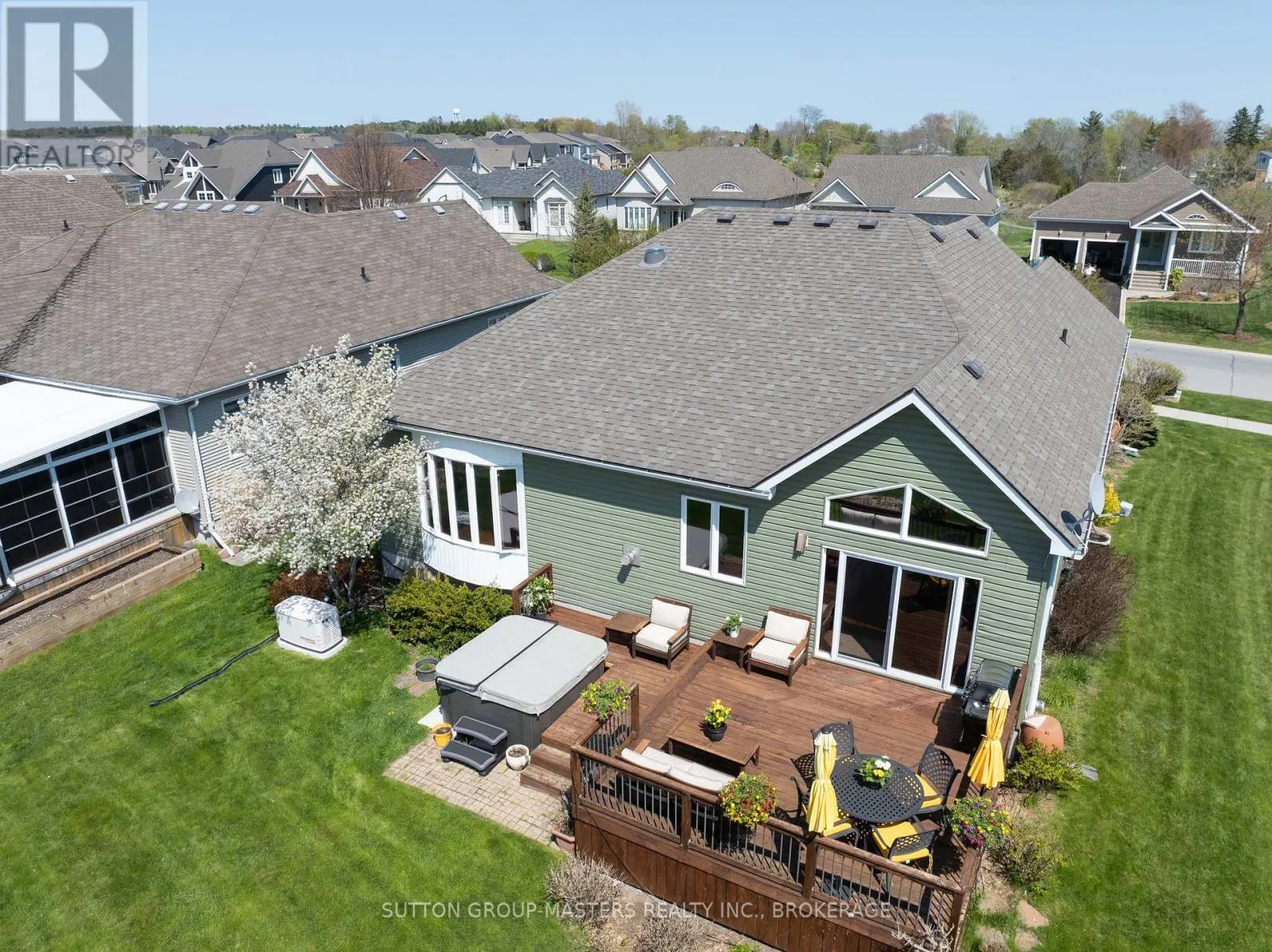 24 COUNTRY CLUB DRIVE