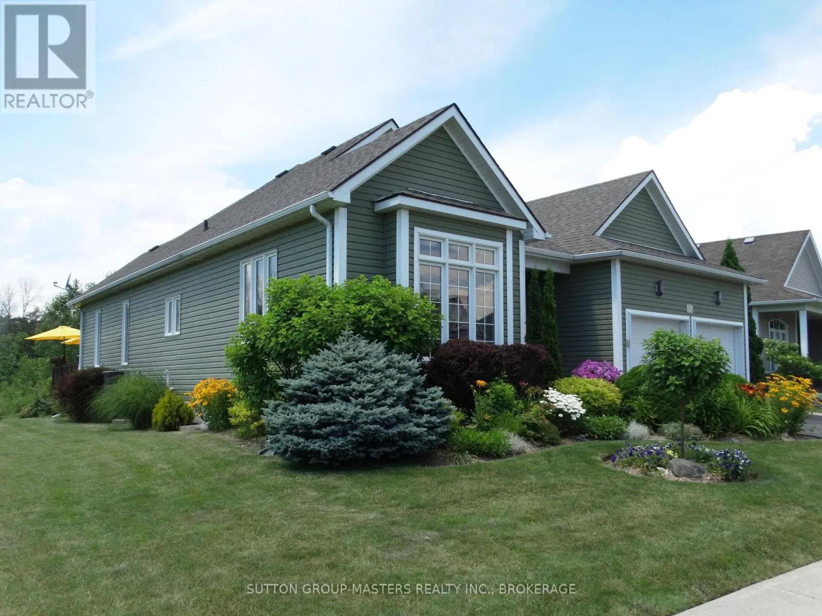 24 COUNTRY CLUB DRIVE