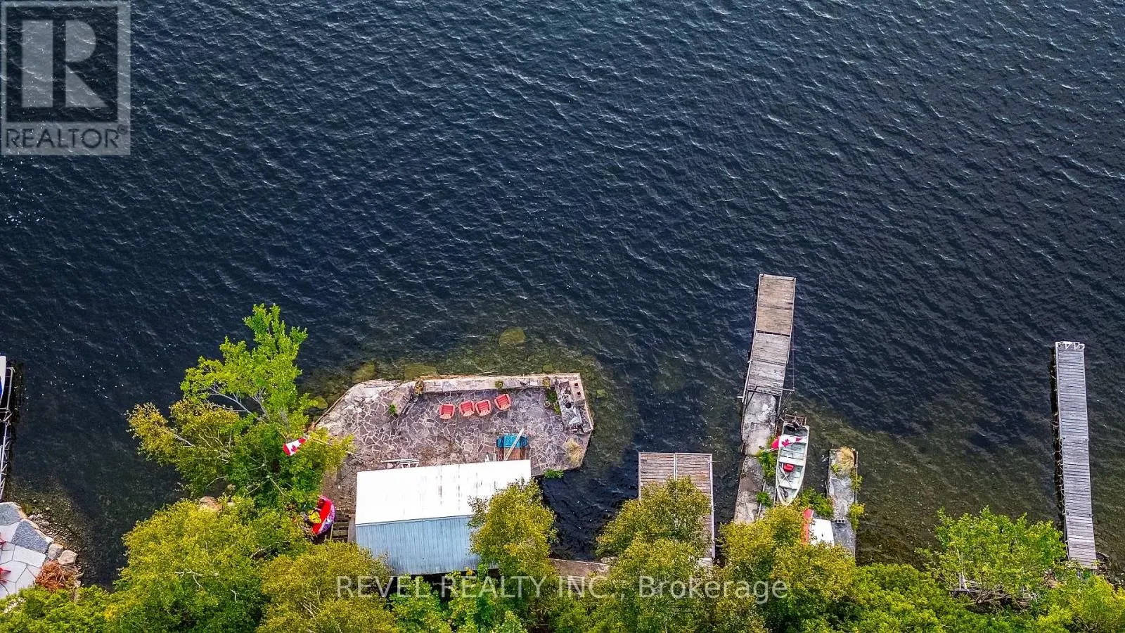 852 BIRCHVIEW ROAD