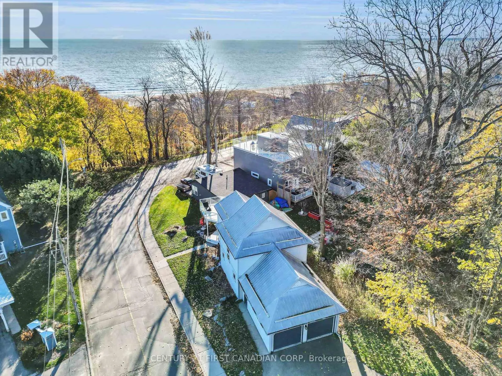 379 FRONT STREET