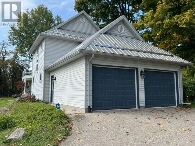 379 FRONT STREET