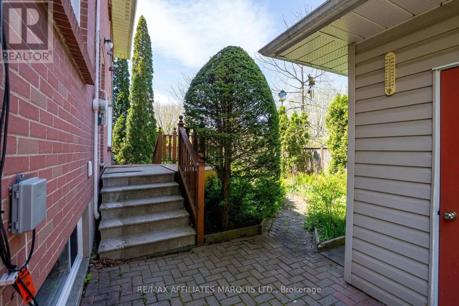 1403 JANE STREET