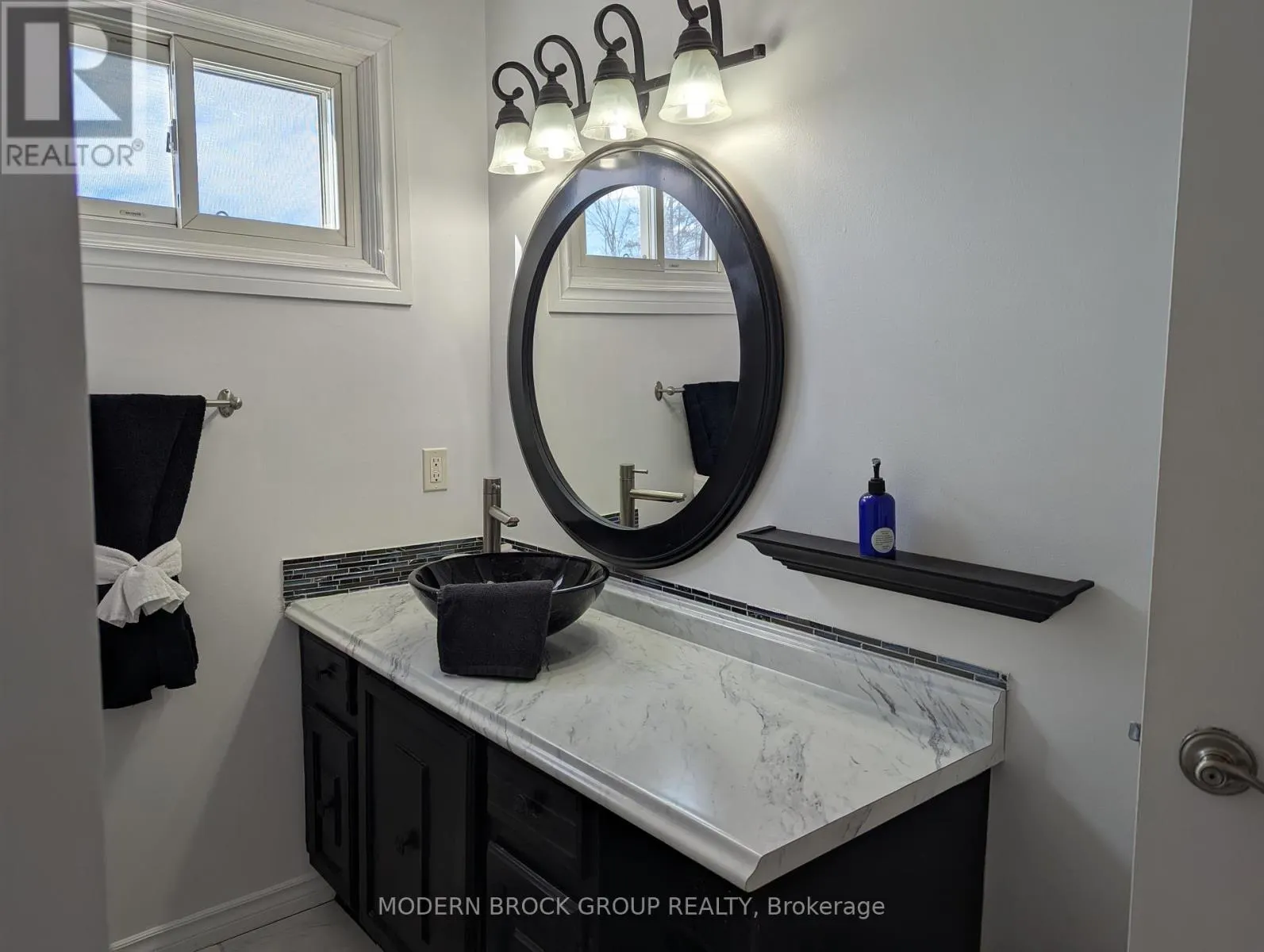 1350 LINDEN CRESCENT