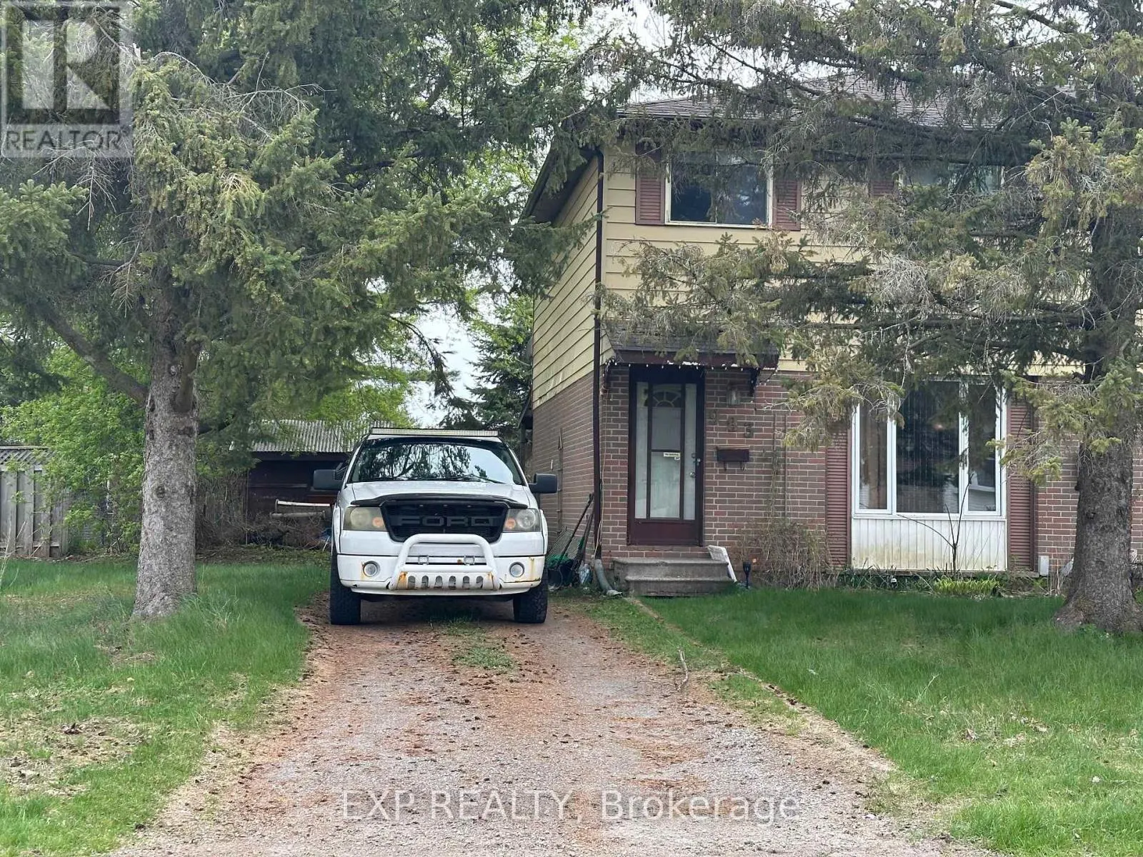 983 MACKENZIE ROAD
