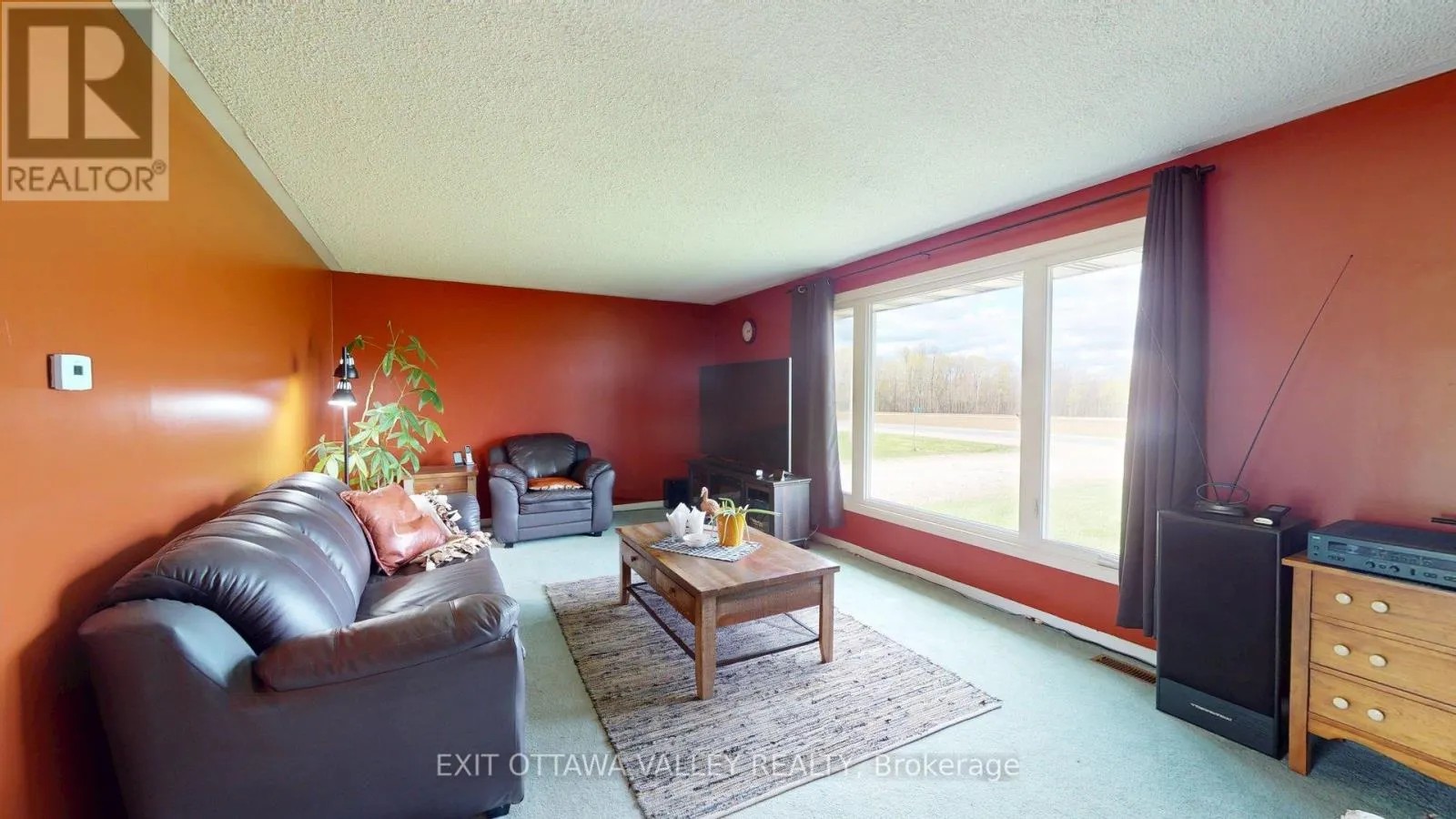 2297 BEACHBURG ROAD