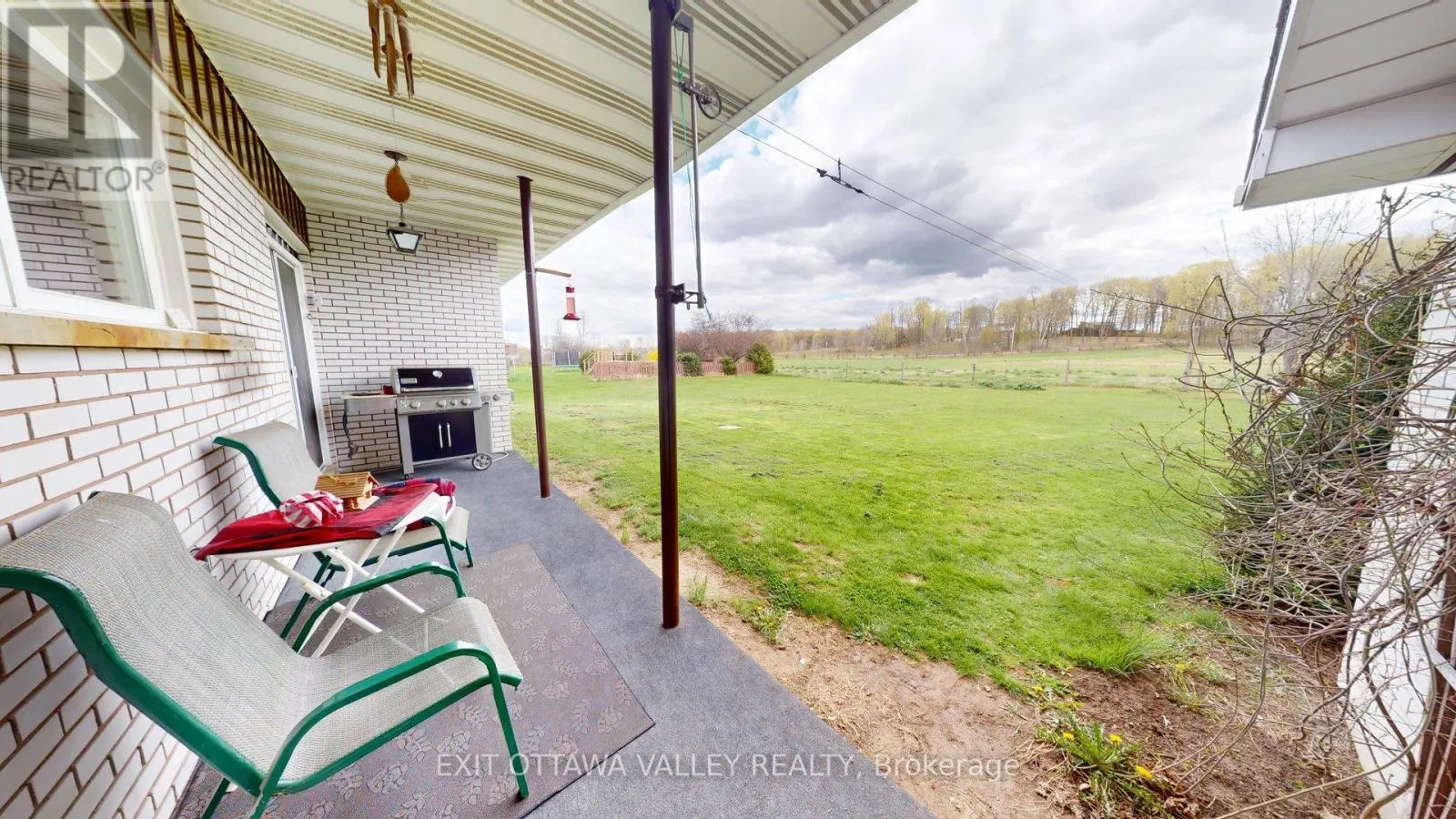 2297 BEACHBURG ROAD