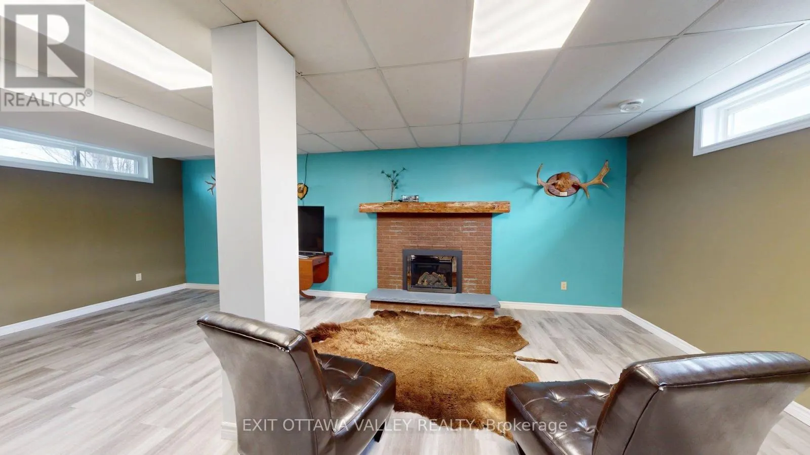 2297 BEACHBURG ROAD