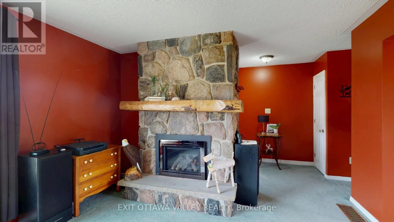 2297 BEACHBURG ROAD