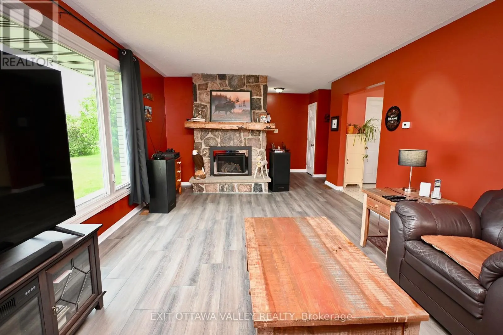 2297 BEACHBURG ROAD