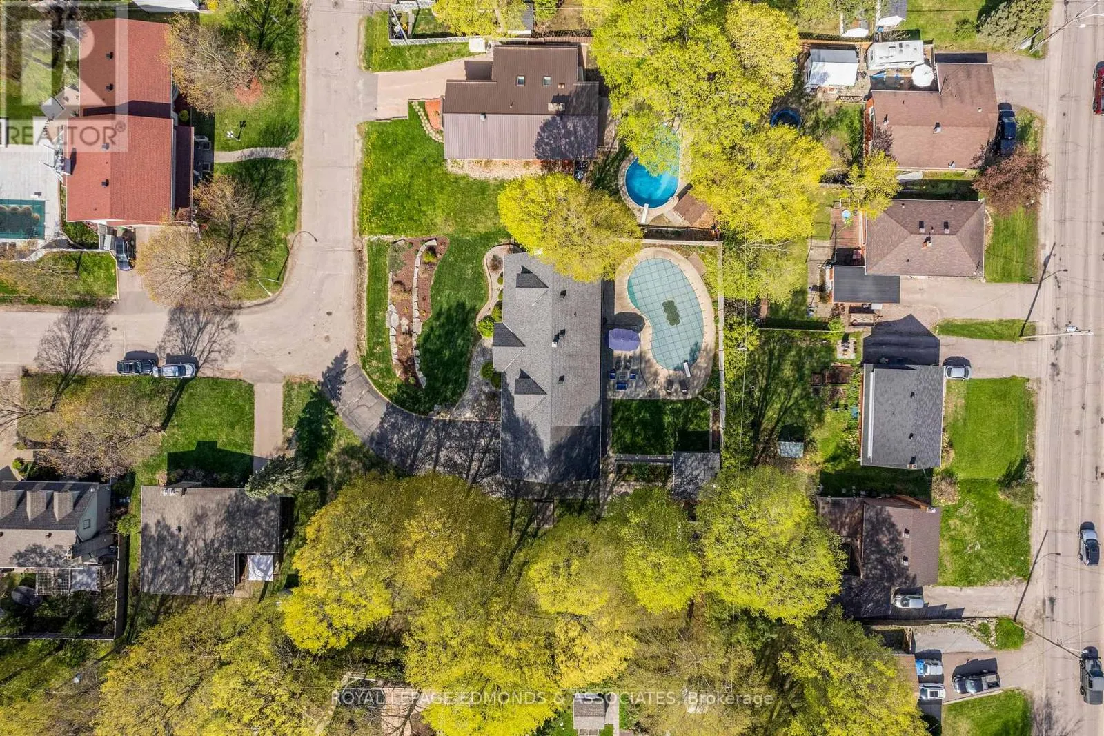 603 GLENWOOD DRIVE