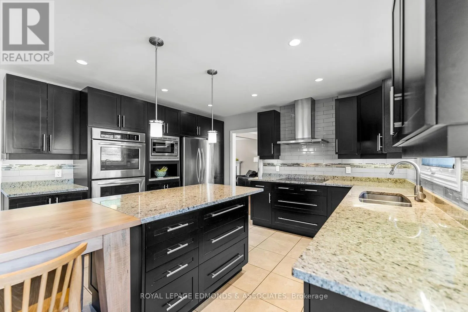 603 GLENWOOD DRIVE
