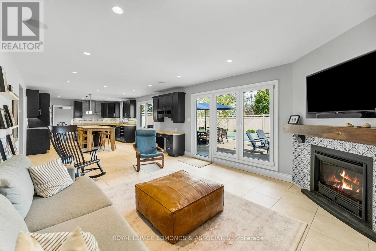 603 GLENWOOD DRIVE