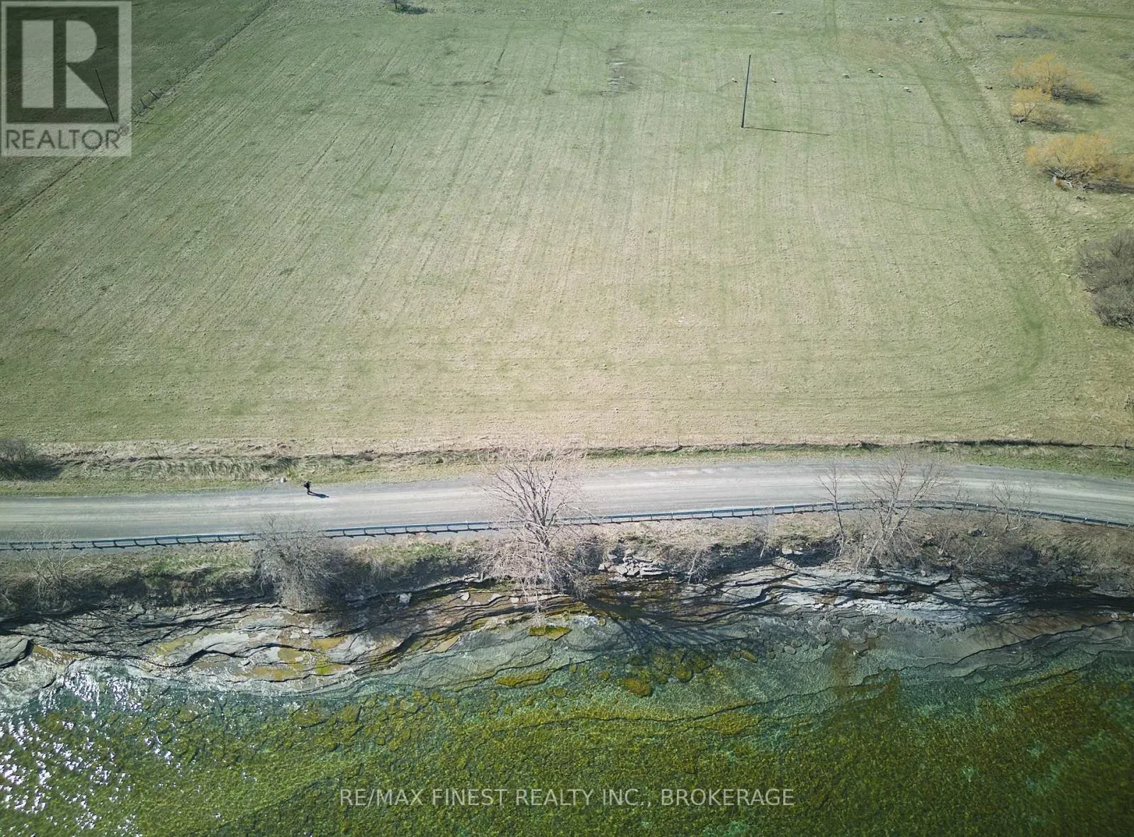 LT 17 PT 2 SOUTH SHORE ROAD