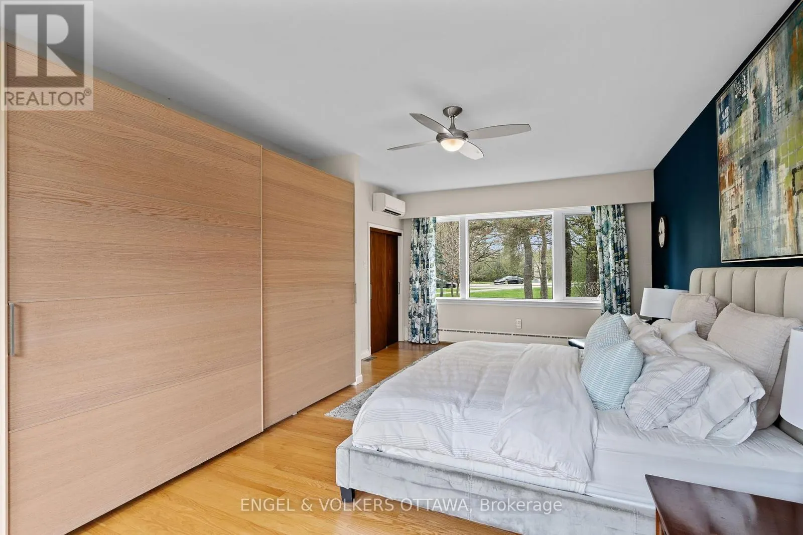 165 ISLAND PARK DRIVE