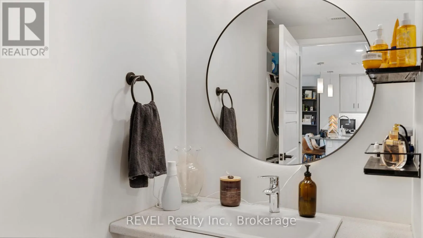 106 - 3998 VICTORIA AVENUE, #106