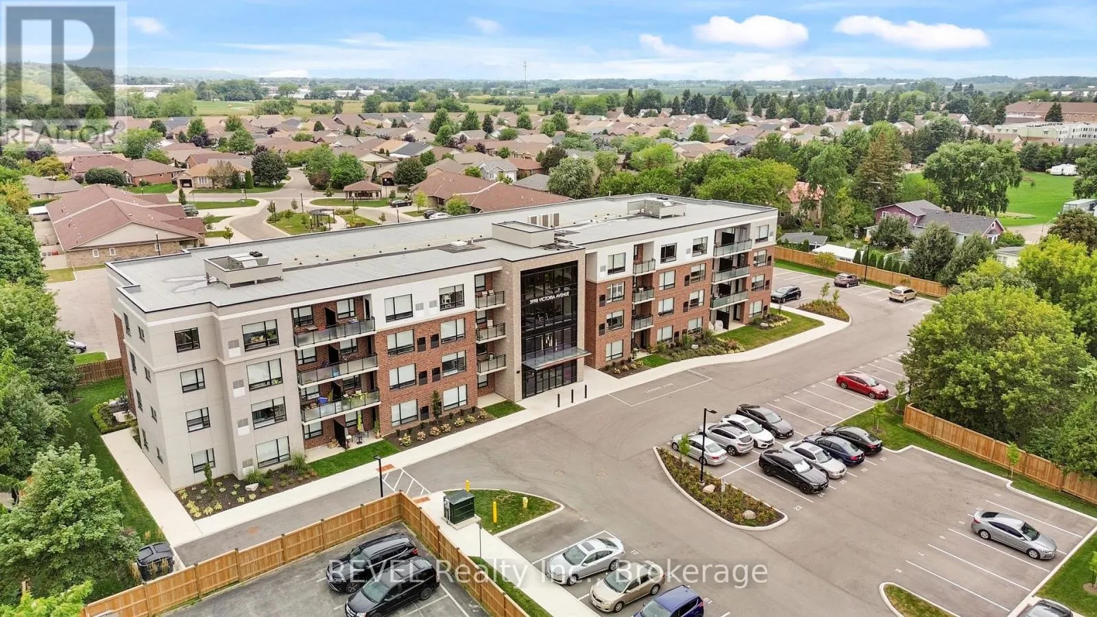106 - 3998 VICTORIA AVENUE, #106