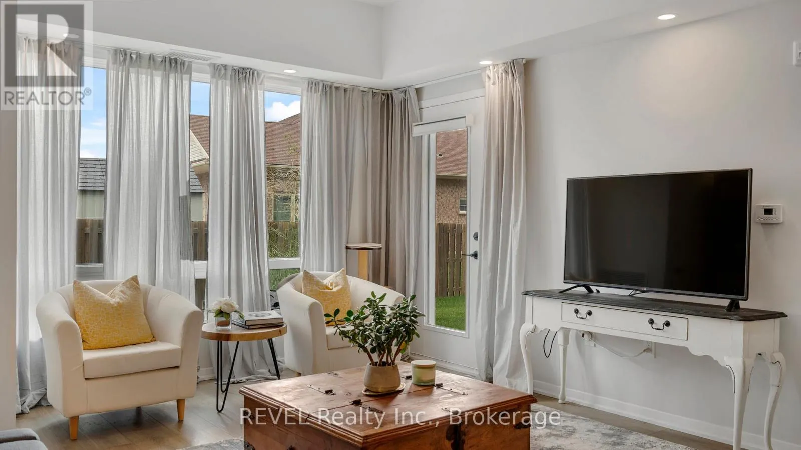 106 - 3998 VICTORIA AVENUE, #106