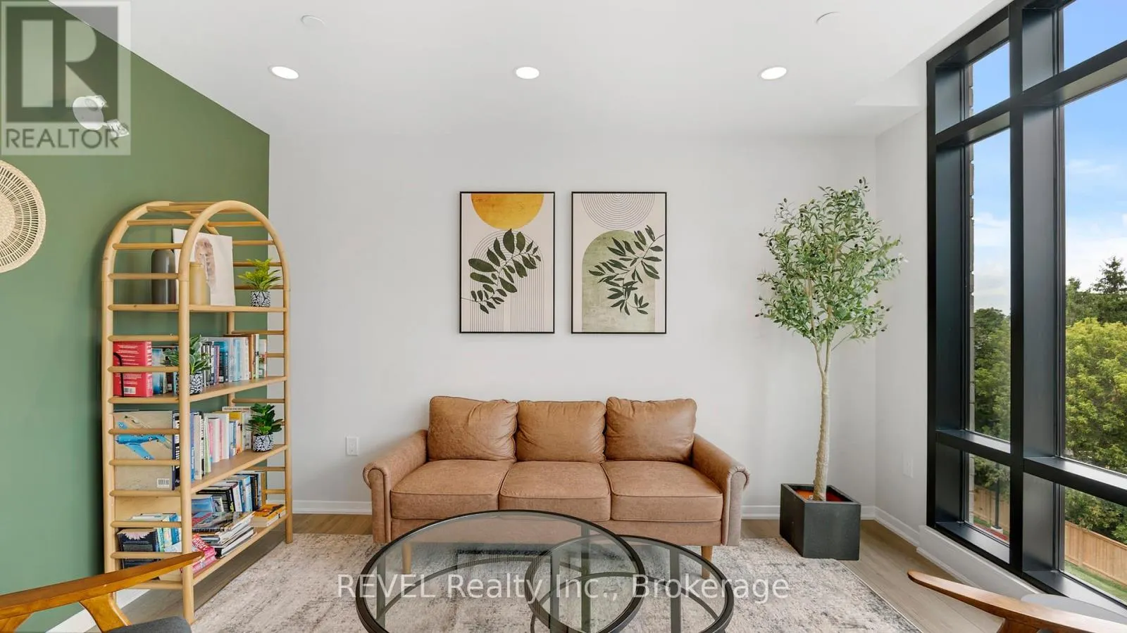 106 - 3998 VICTORIA AVENUE, #106