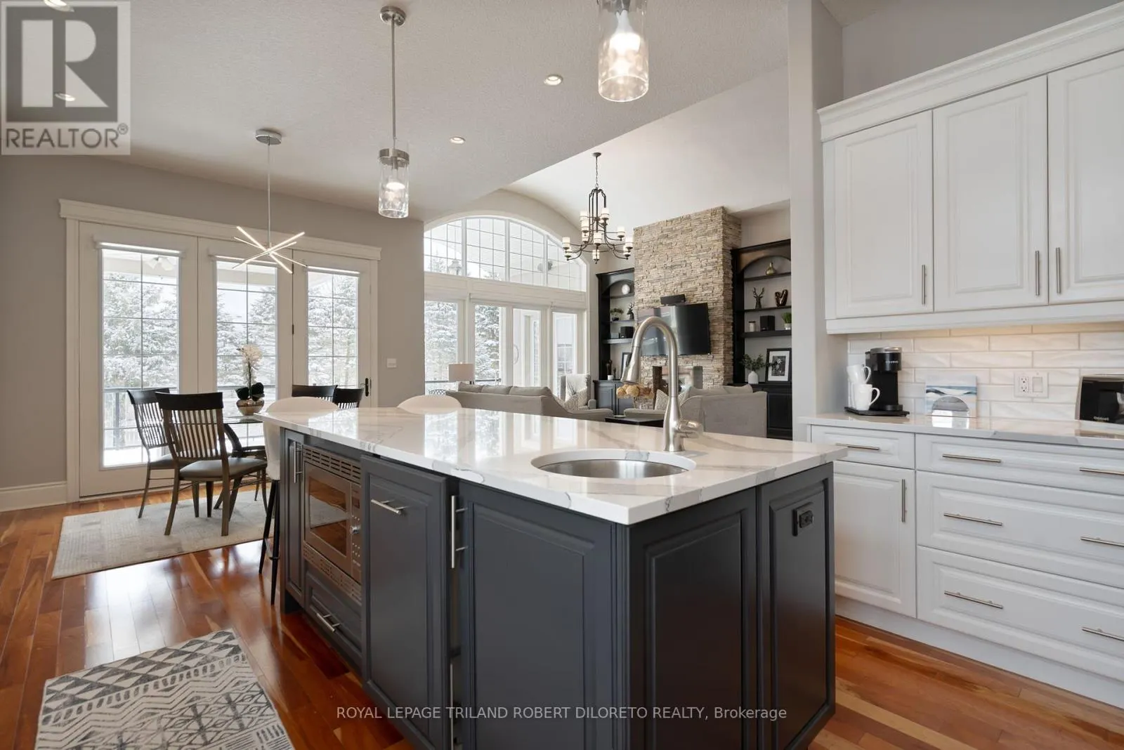 37 BARON CRESCENT