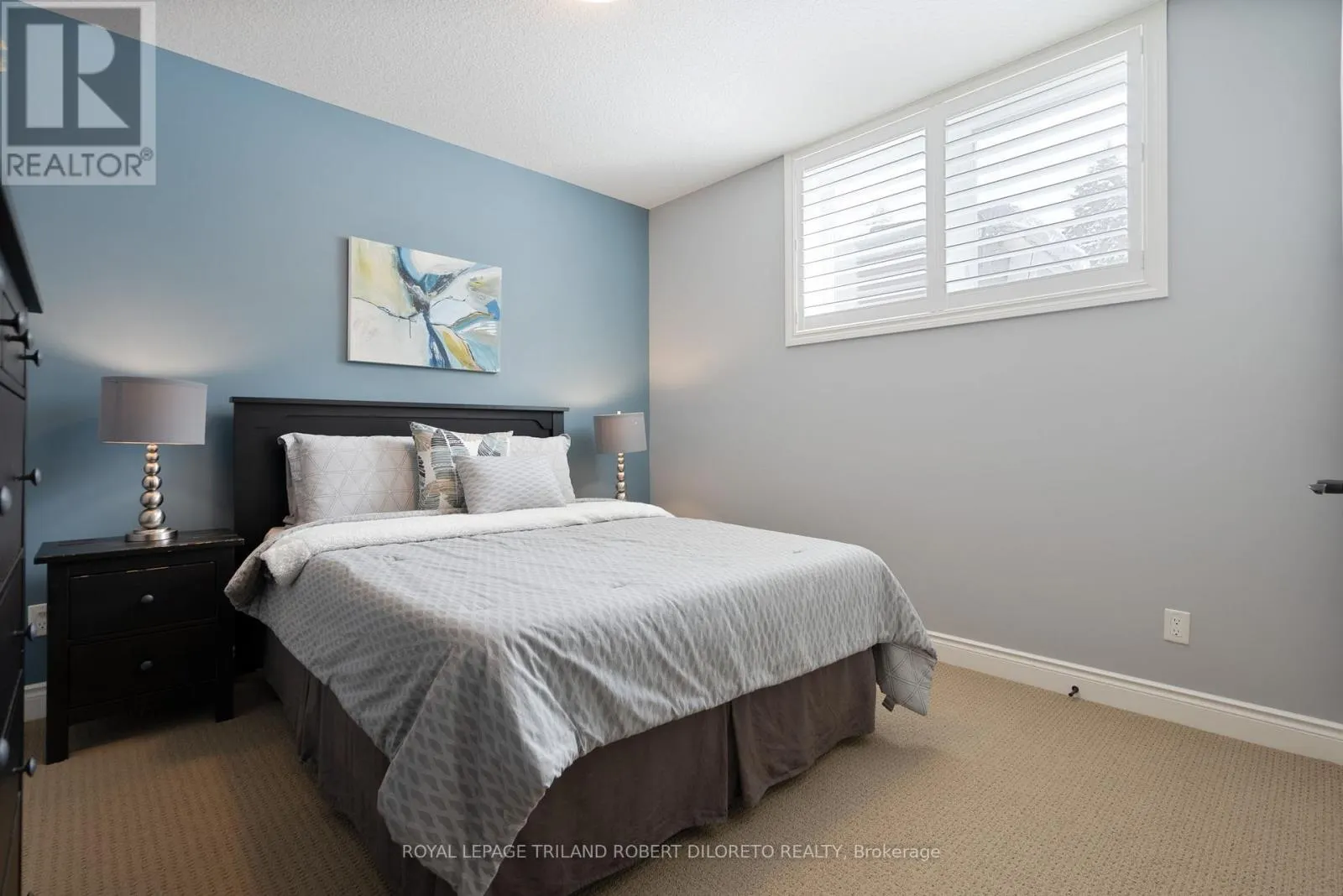 37 BARON CRESCENT