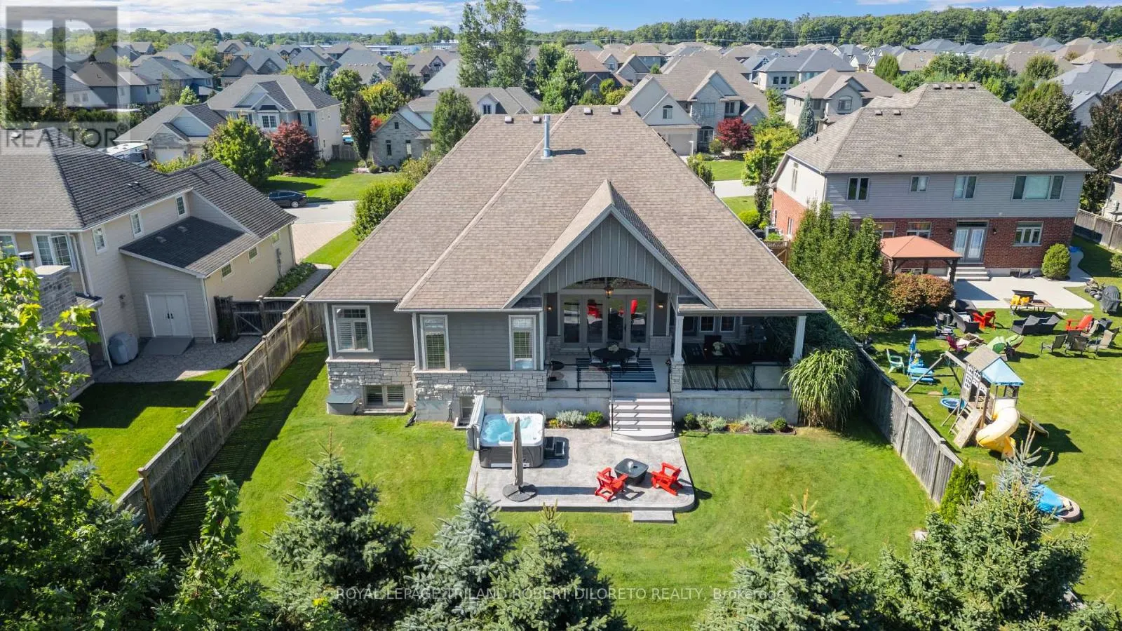 37 BARON CRESCENT