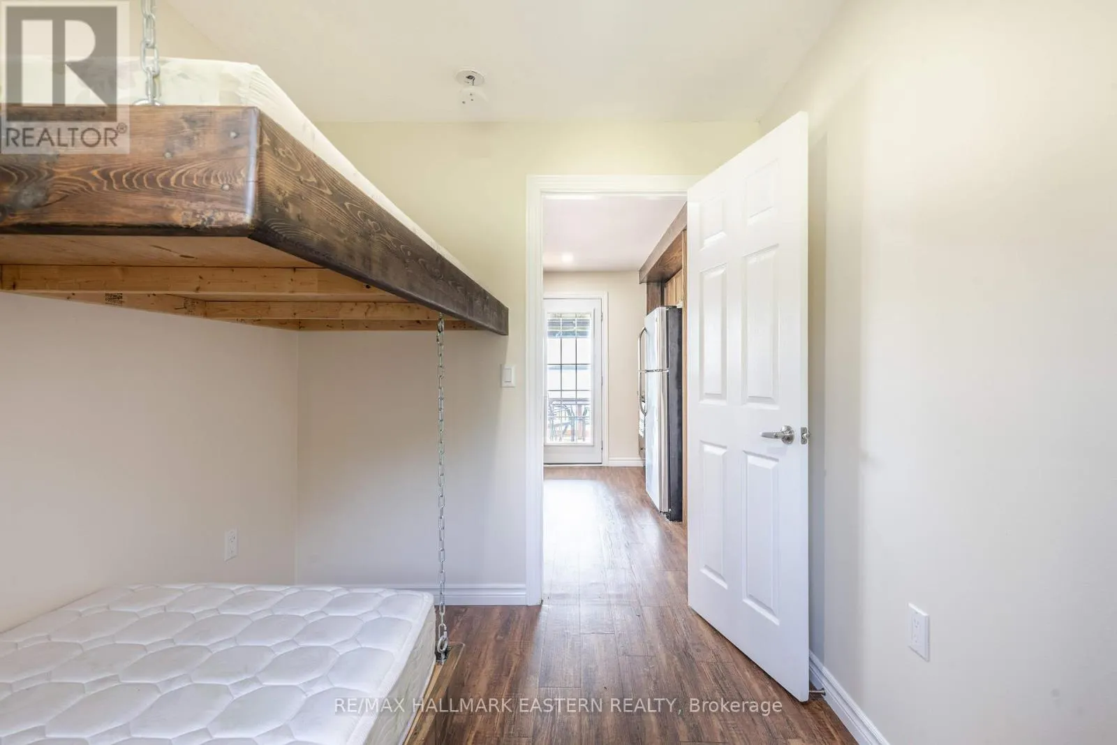1481 SHANNON DRIVE