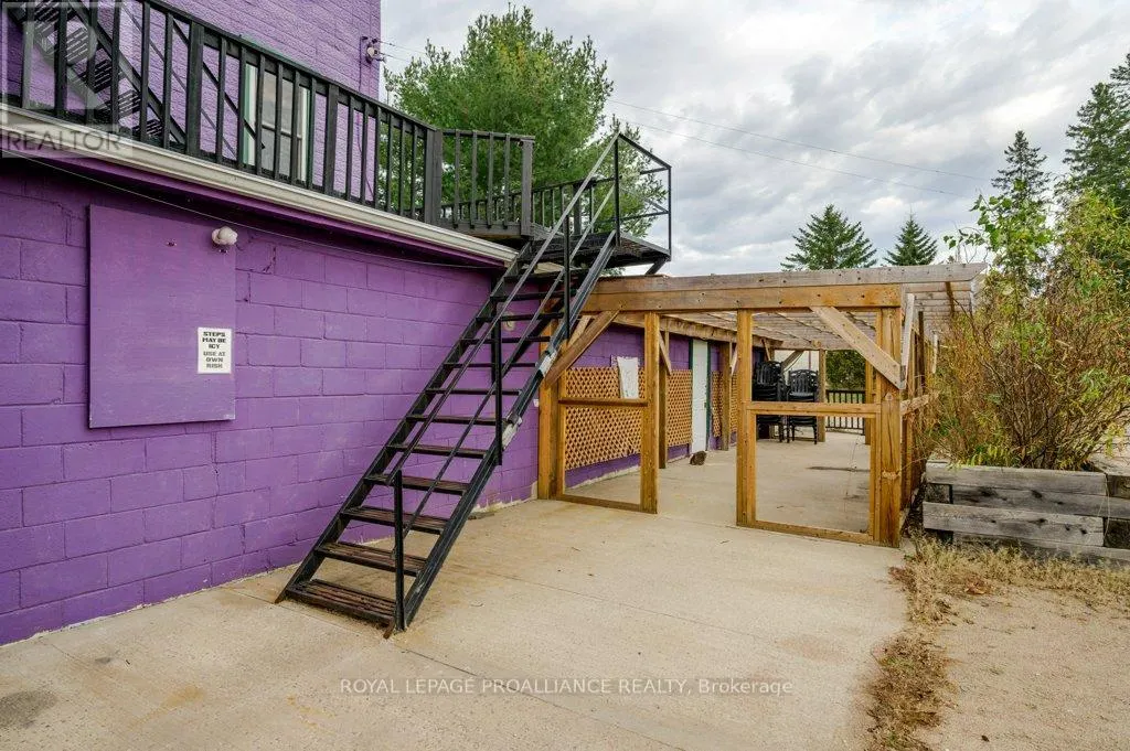 32990 HIGHWAY 62