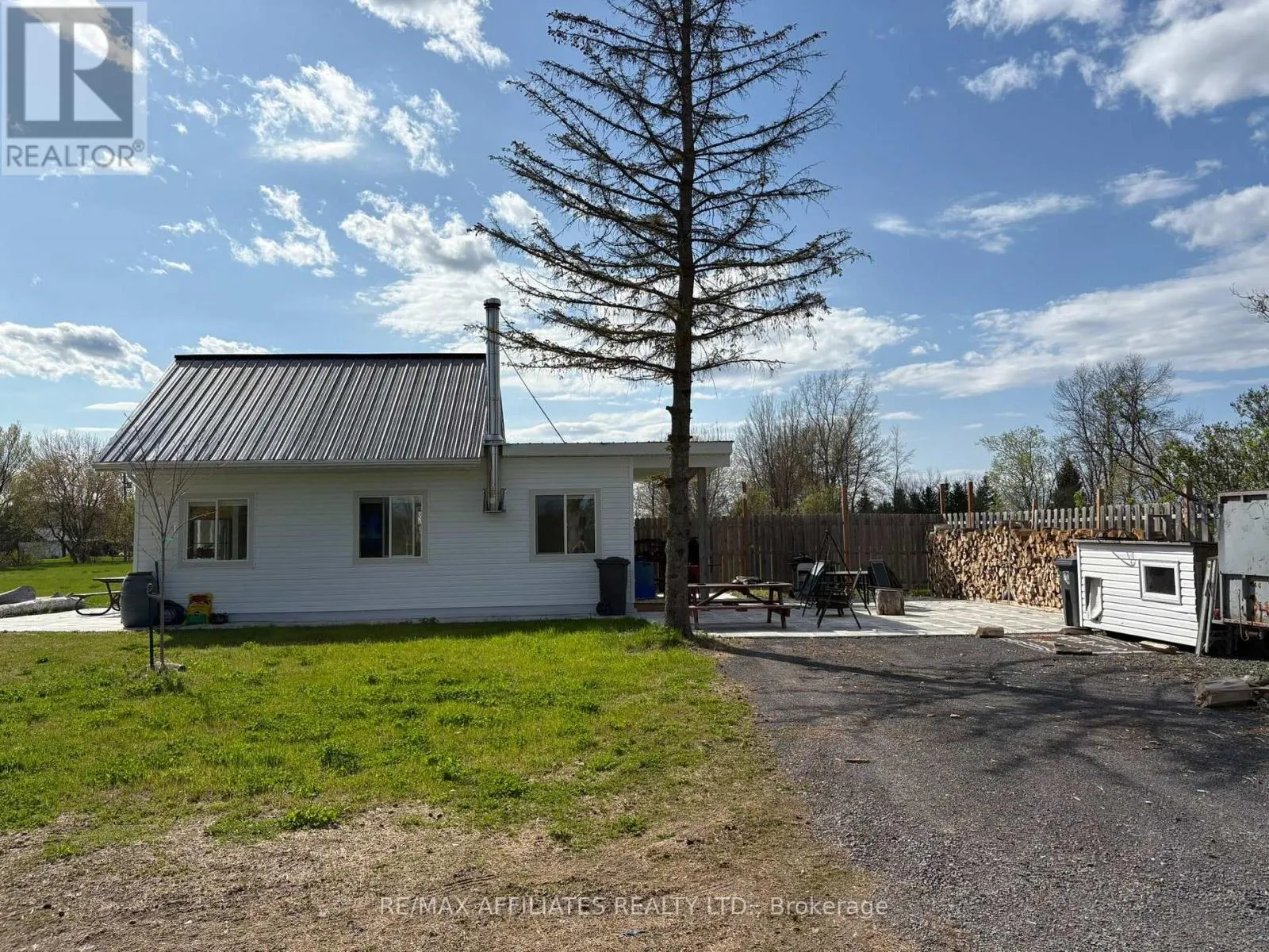 3420 GREENLANE ROAD