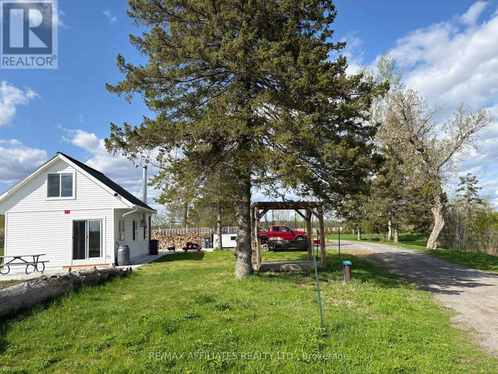 3420 GREENLANE ROAD