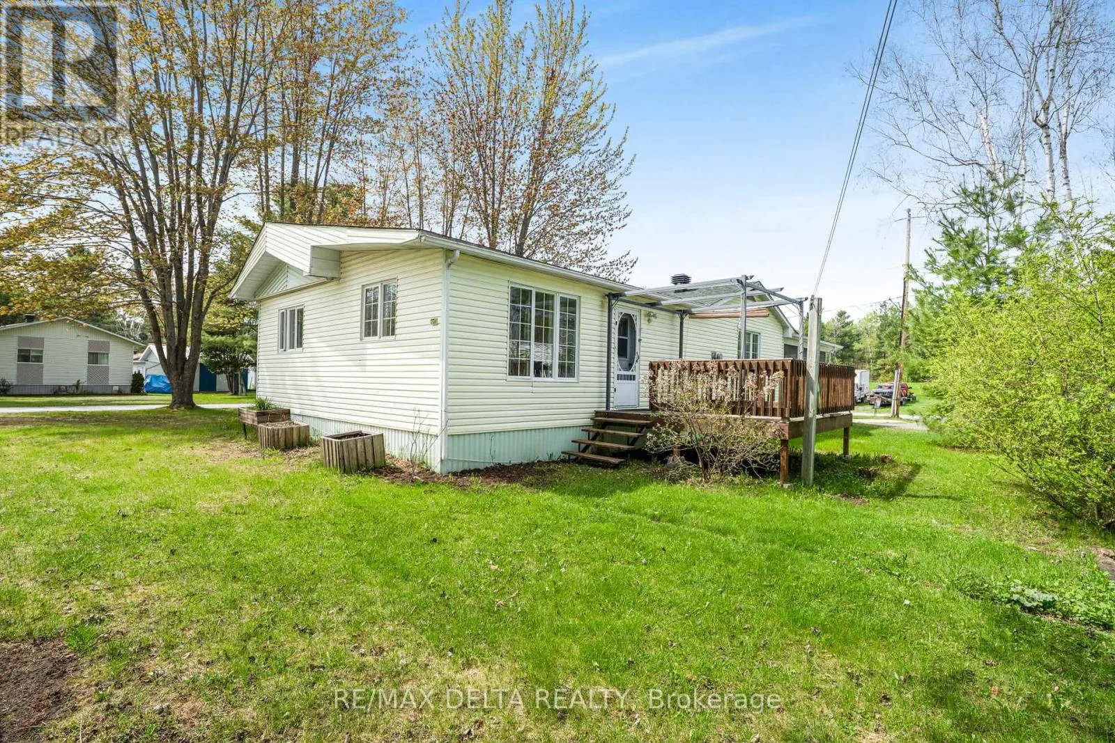 417 - 8250 COUNTY ROAD 17 ROAD