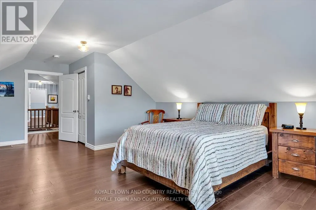299 BARRY ROAD