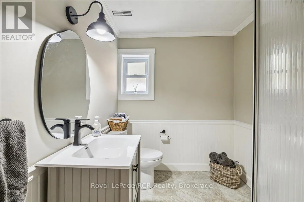 103488 GREY 18 ROAD