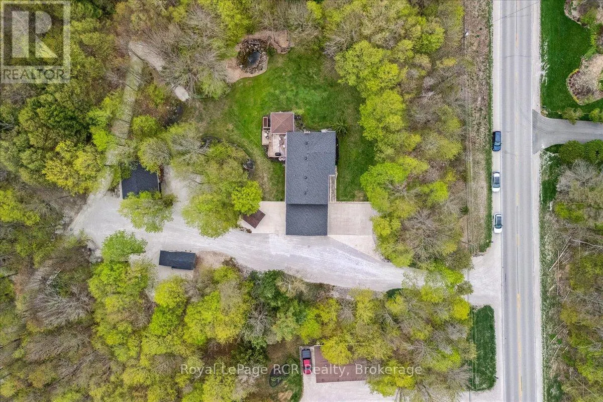 103488 GREY 18 ROAD