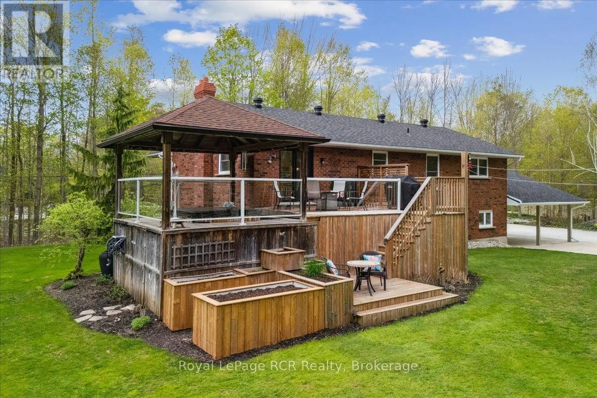 103488 GREY 18 ROAD
