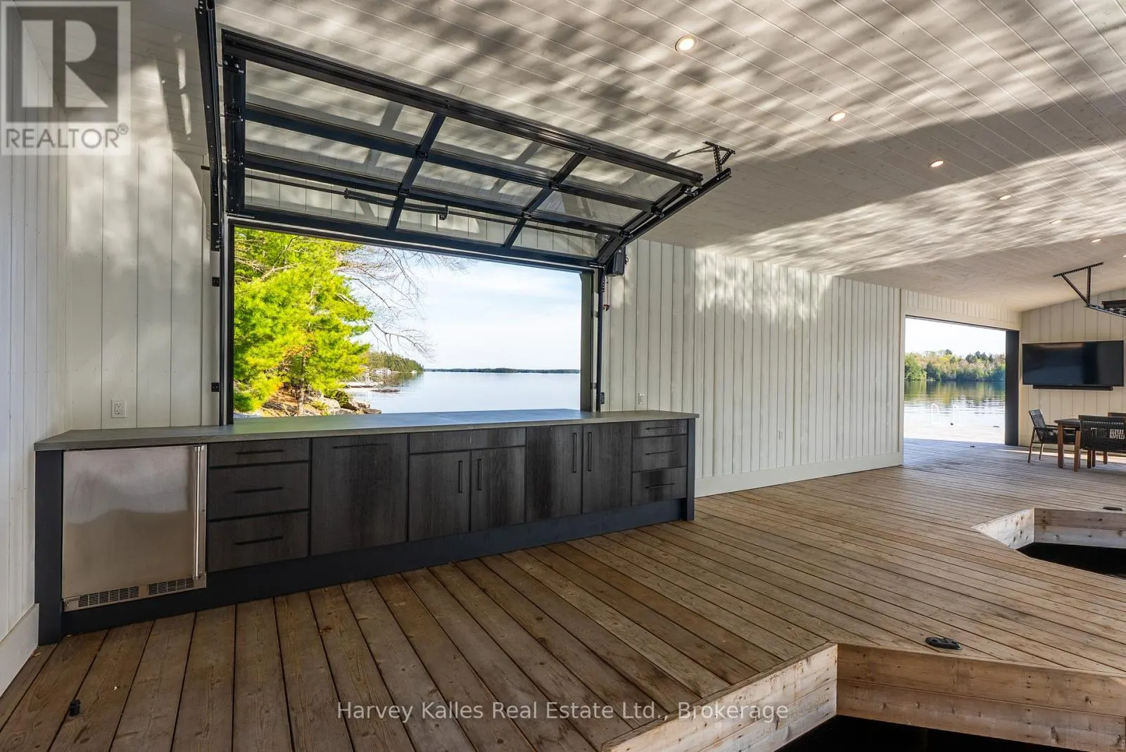2 - 1029 EAST RANKIN ROAD, #2